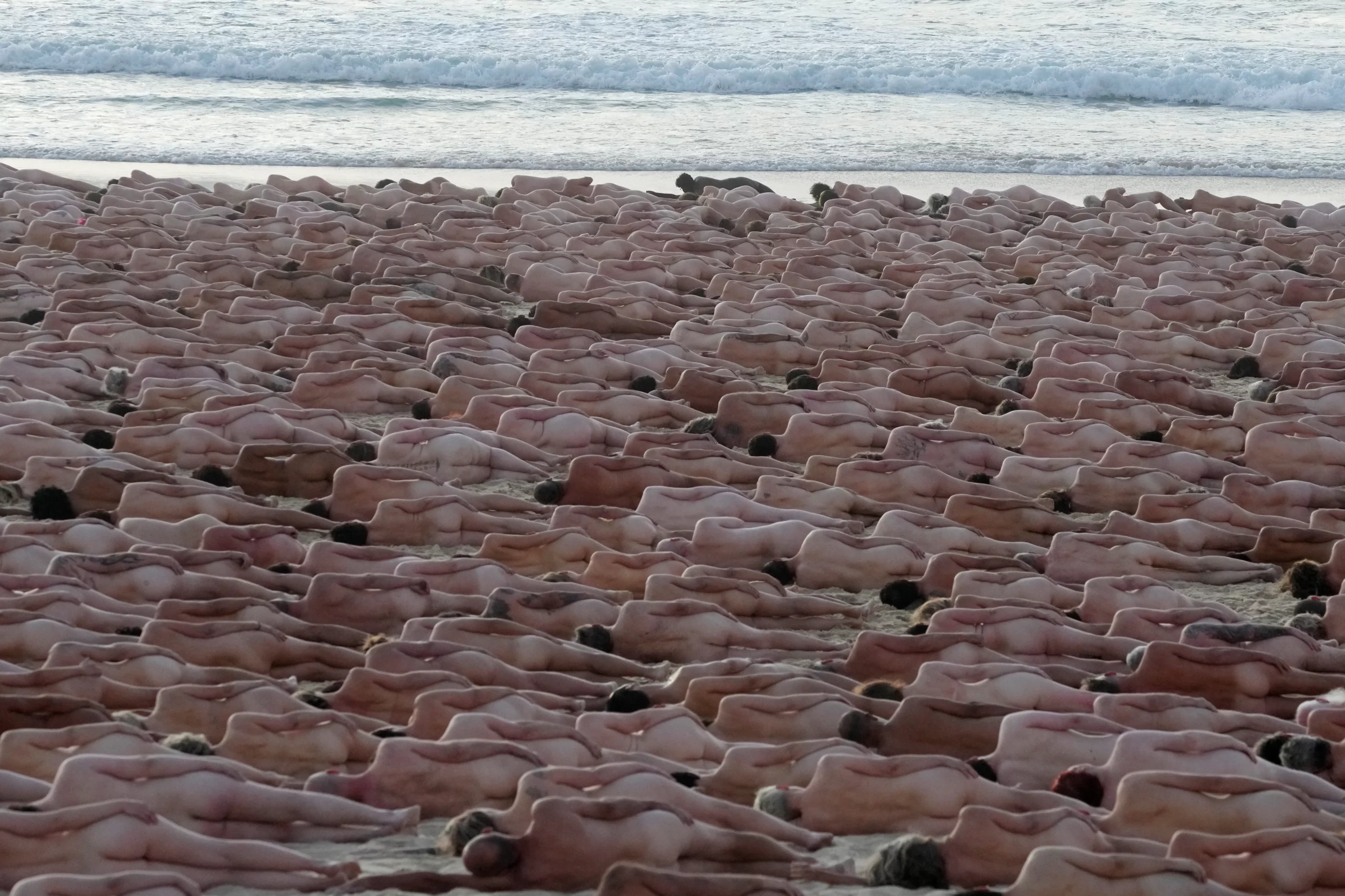 Porn: naked on beaches