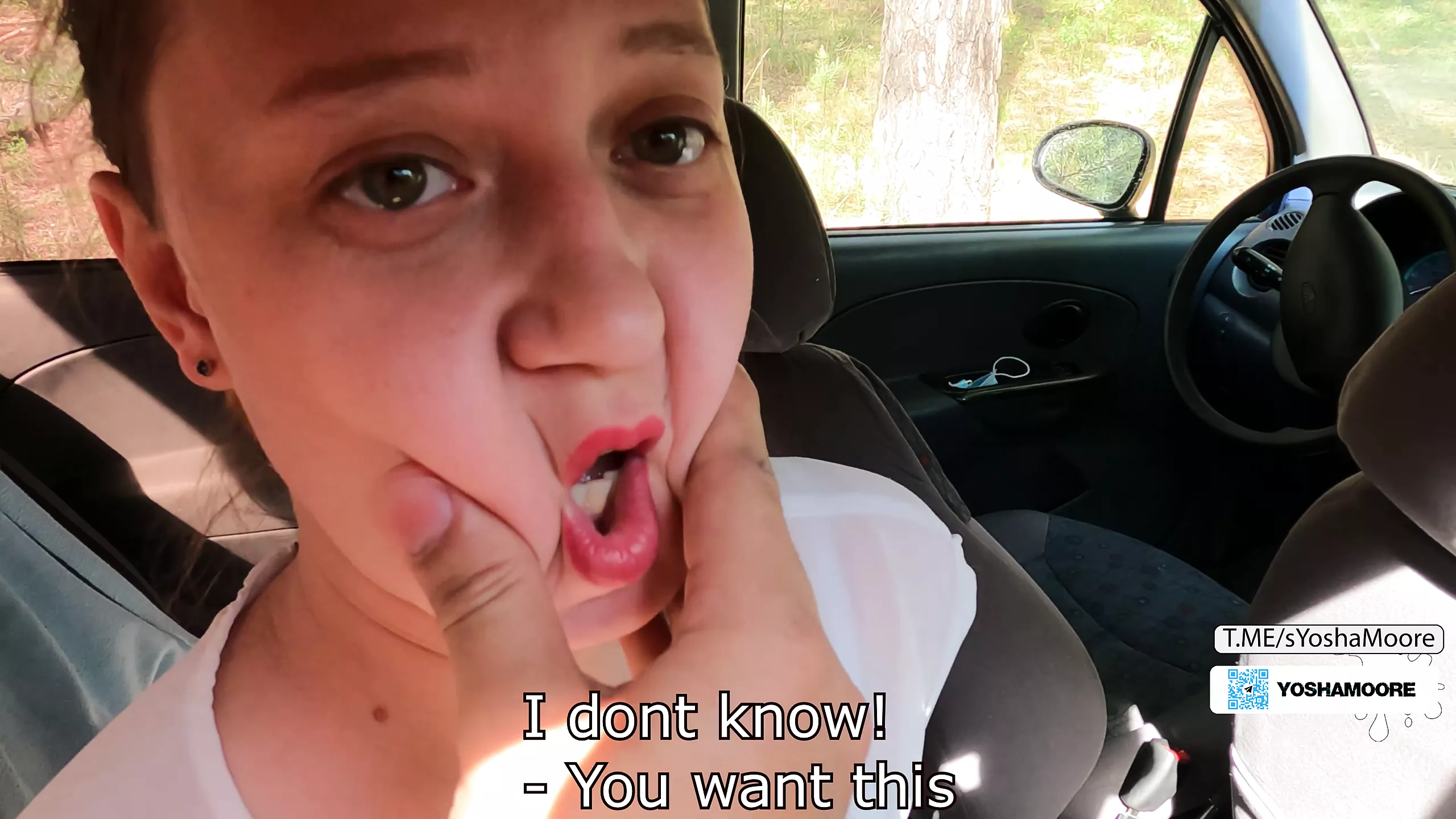 Porn: public agent fucking car