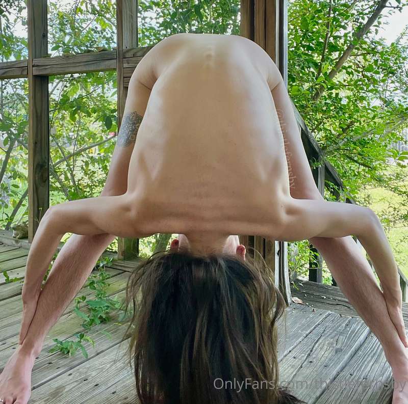 OnlyFans – Thistle / @thistlefernsby