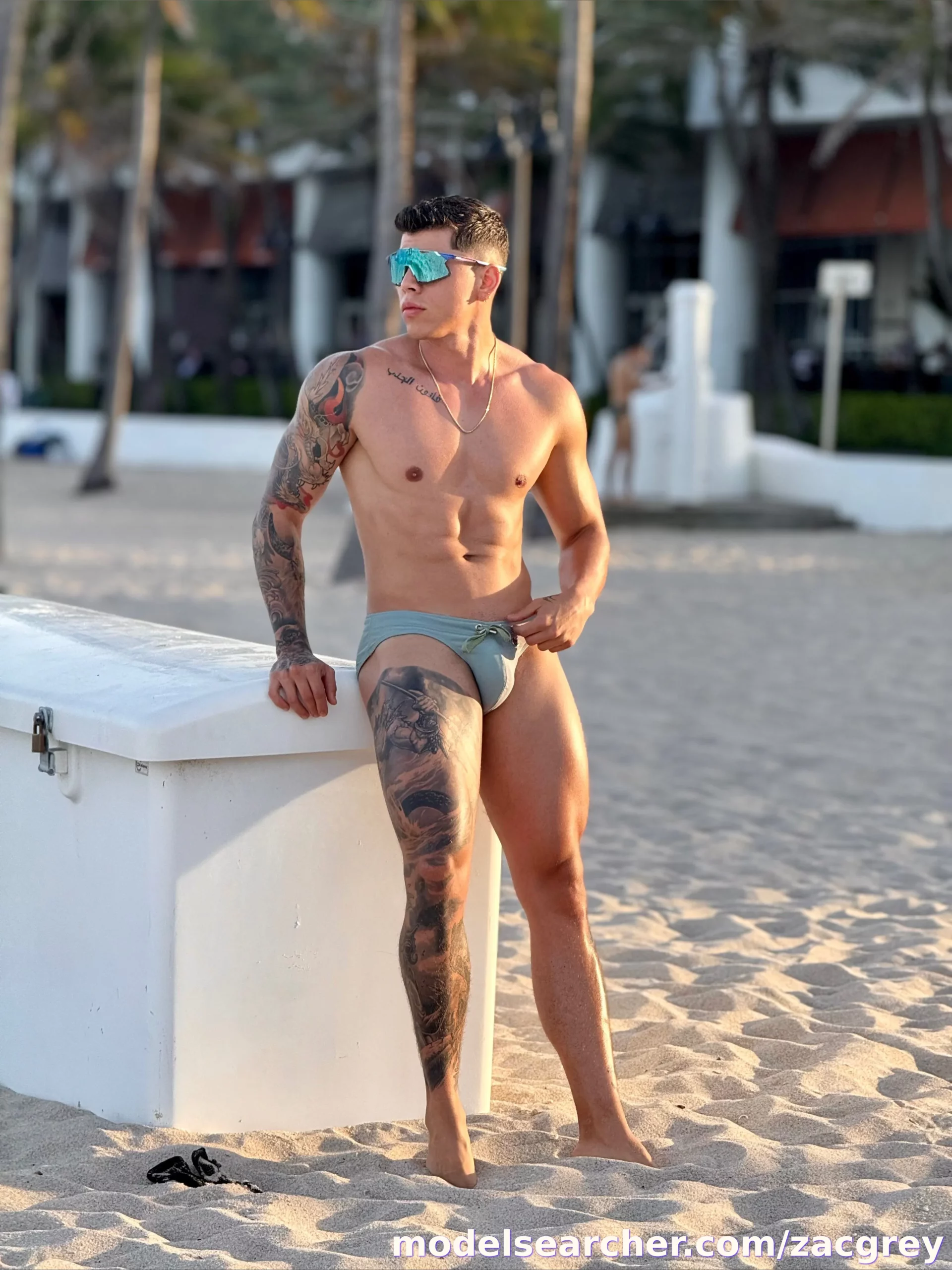 Porn: zac onlyfans