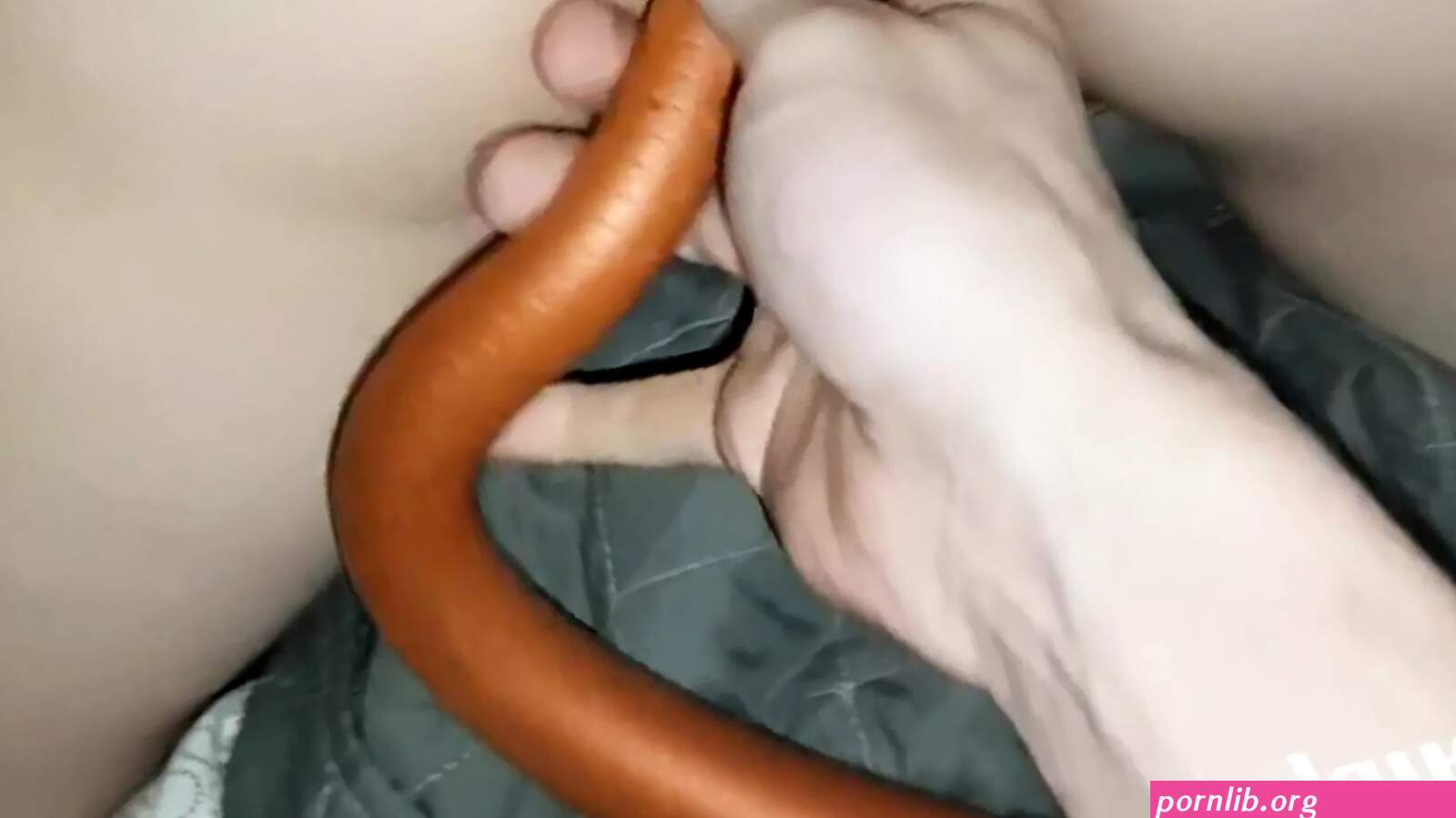 Porn: long deep anal