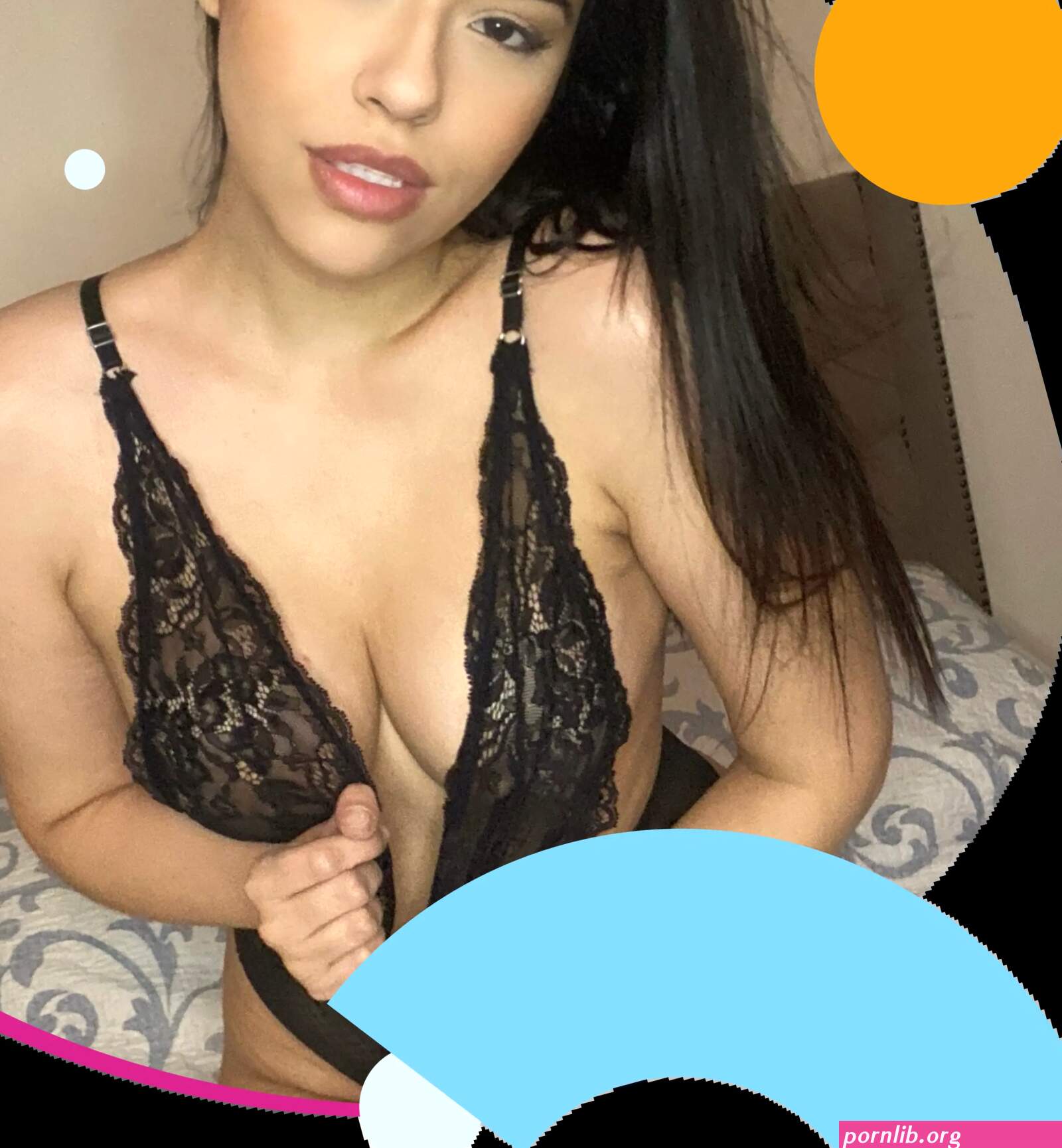 Porn: nude calling