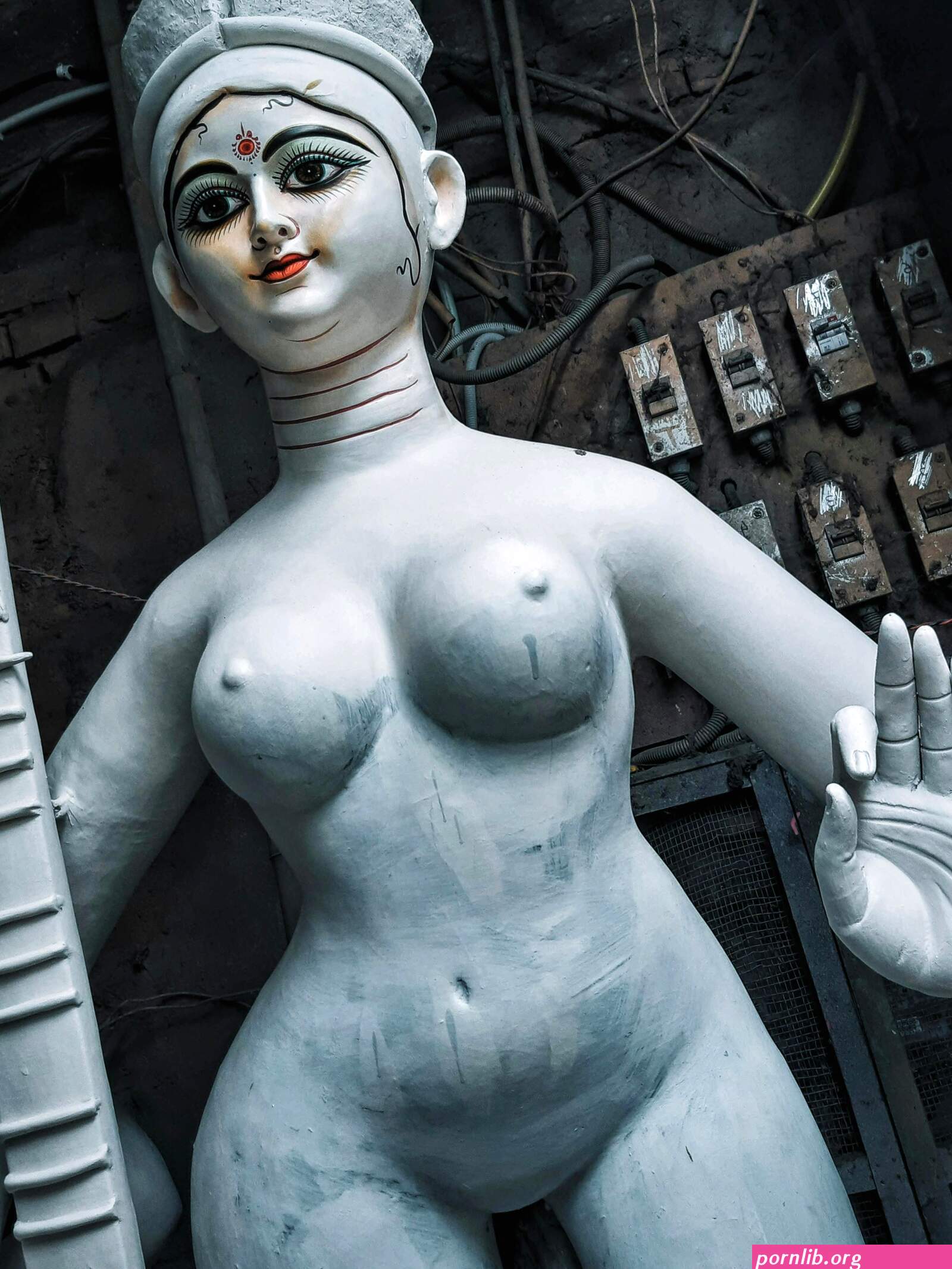 Porn: nude hindu