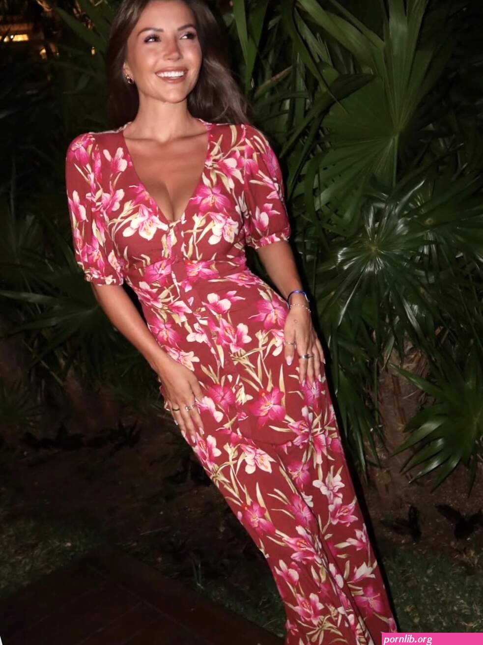 OnlyFans – S0fi@ Bev@rly