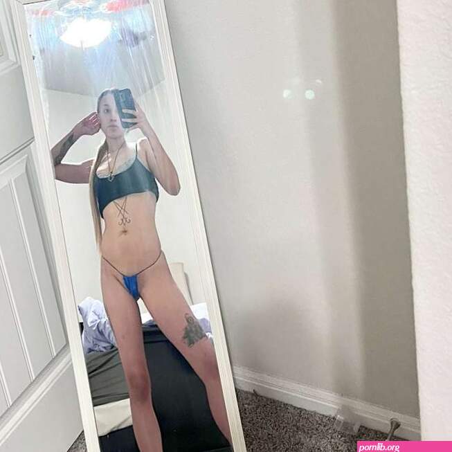 OnlyFans – Savannah / @savvxe – 34D