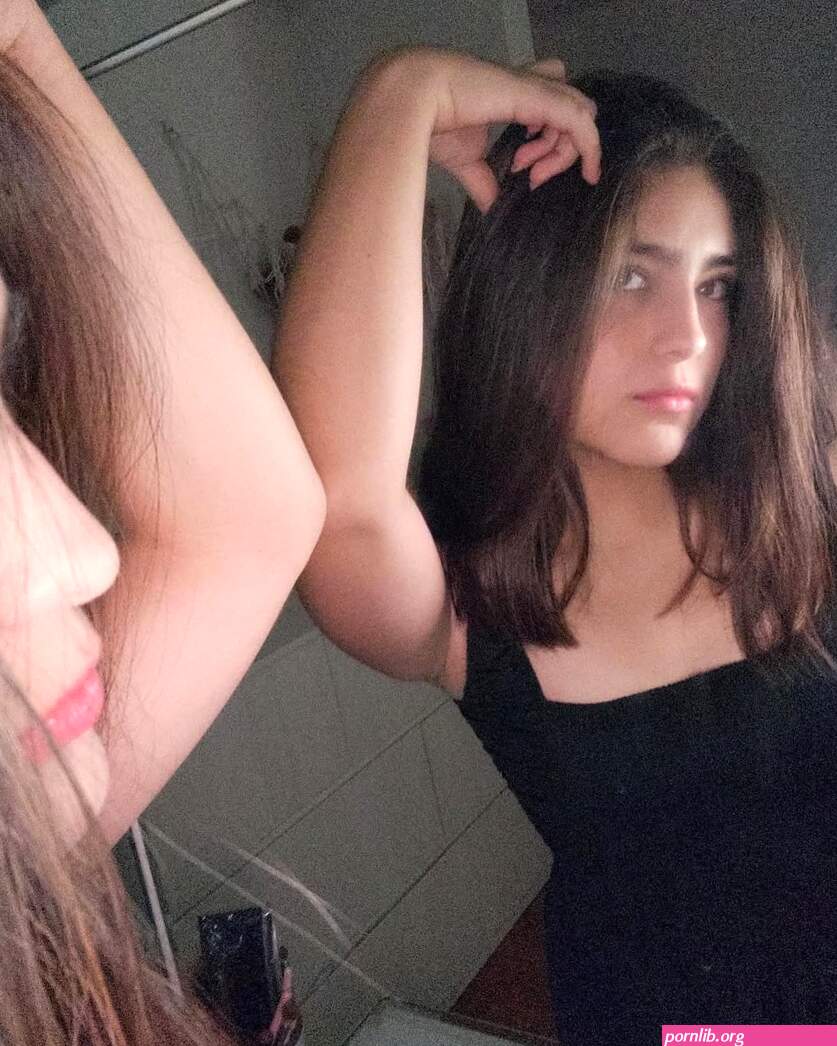Porn: laleyendadeluci nude