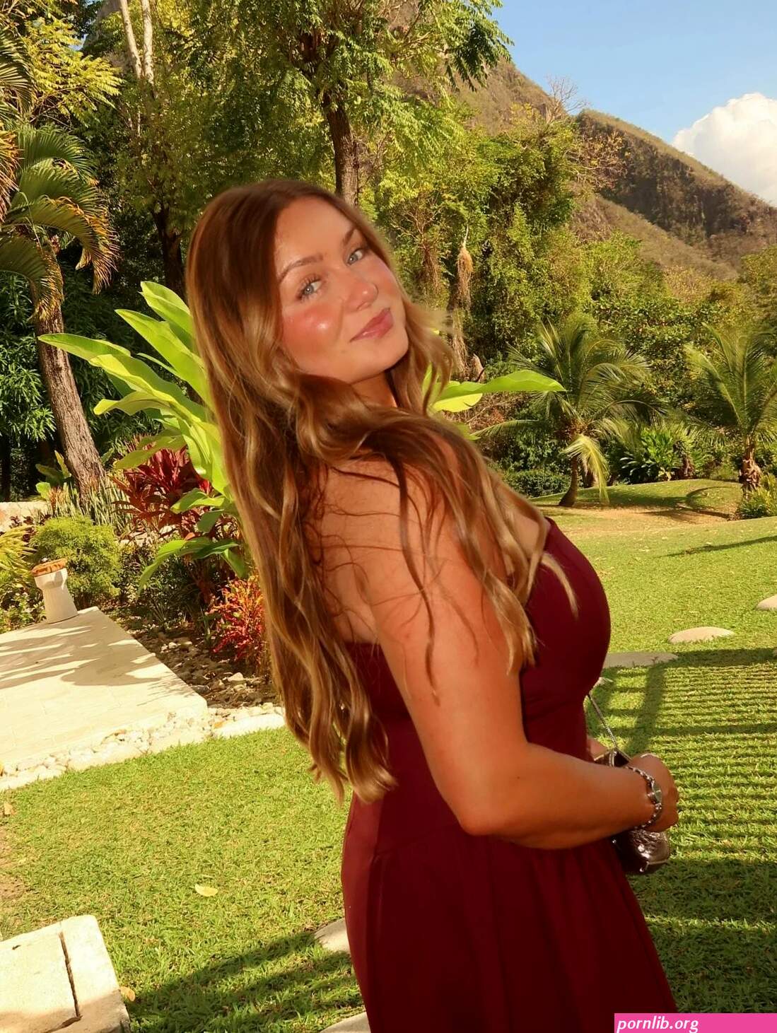 Instagram – Kacie J